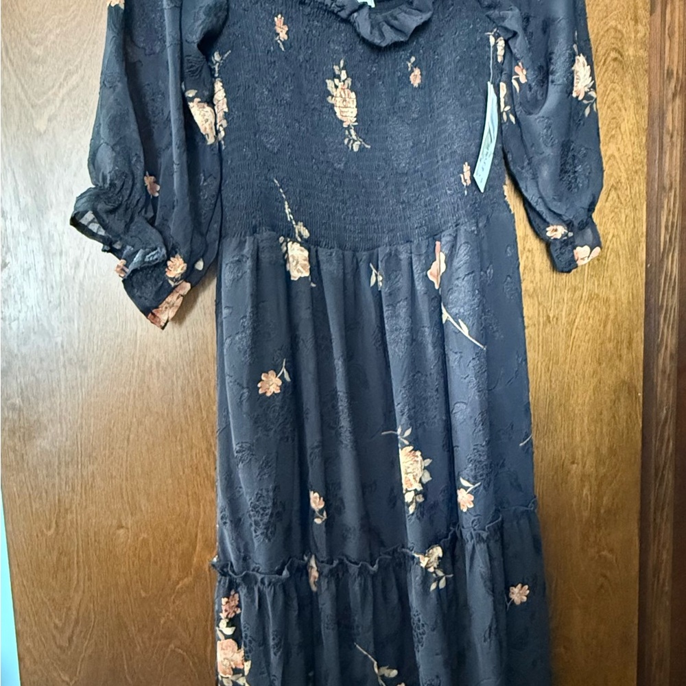 Elegant Floral Long Sleeve Dress